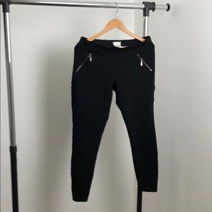 Dressy leggings